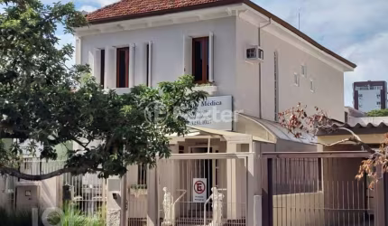 Casa com 3 quartos à venda na Rua Antenor Lemos, 56, Menino Deus, Porto Alegre, 148 m2 por R$ 1.100.000