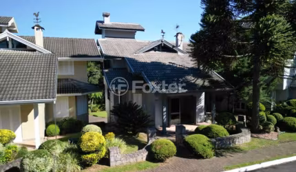 Casa em condomínio fechado com 3 quartos à venda na Rua Bruno Ernesto Riegel, 797, Vila Suiça, Gramado, 137 m2 por R$ 1.599.000