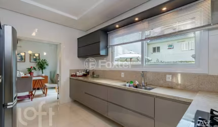 Casa com 4 quartos à venda na Rua Constantino Moura de Azevedo, 112, Estância Velha, Canoas, 211 m2 por R$ 1.790.000