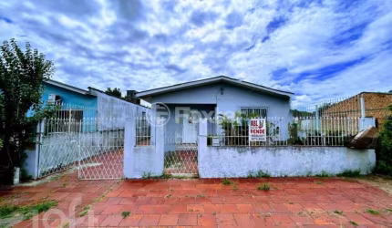 Casa com 2 quartos à venda na Rua Abel Carvalho, 192, Monte Belo, Gravataí, 146 m2 por R$ 295.000