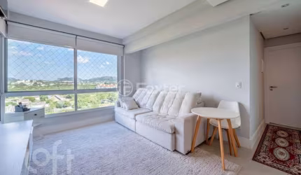 Cobertura com 2 quartos à venda na Avenida da Cavalhada, 4530, Cavalhada, Porto Alegre, 132 m2 por R$ 780.000