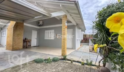 Casa com 2 quartos à venda na Rua dos Andradas, 521, Rio Branco, Novo Hamburgo, 76 m2 por R$ 425.000