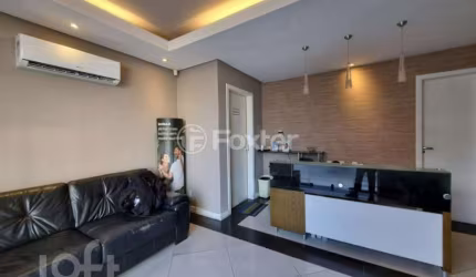 Casa com 5 quartos à venda na Rua Crispim Mira, 11, Centro, Florianópolis, 96 m2 por R$ 1.590.000