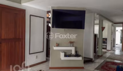 Casa com 3 quartos à venda na Rua Coronel Villagran Cabrita, 265, Partenon, Porto Alegre, 216 m2 por R$ 638.000