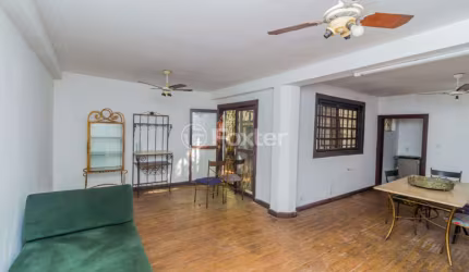 Casa comercial com 1 sala à venda na Rua Santa Terezinha, 277, Farroupilha, Porto Alegre, 122 m2 por R$ 2.980.000