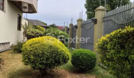 Casa com 3 quartos à venda na Rua General Jacinto Maria de Godoy, 1518, Santa Catarina, Caxias do Sul, 254 m2 por R$ 980.000