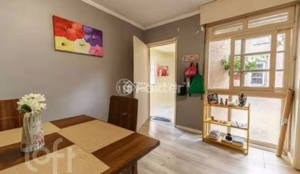 Apartamento com 3 quartos à venda na Rua Barão do Amazonas, 585, Petrópolis, Porto Alegre, 76 m2 por R$ 270.000