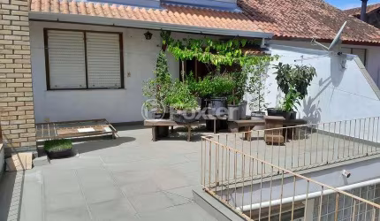 Casa em condomínio fechado com 4 quartos à venda na Avenida Eduardo Prado, 695, Cavalhada, Porto Alegre, 129 m2 por R$ 800.000