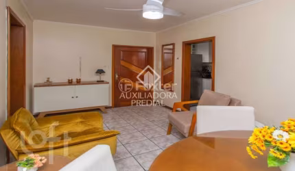 Apartamento com 3 quartos à venda na Rua Felizardo Furtado, 415, Petrópolis, Porto Alegre, 67 m2 por R$ 320.000