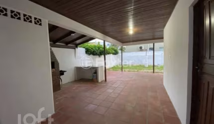 Casa com 4 quartos à venda na Rua Ruth Pereira, 283, Ingleses do Rio Vermelho, Florianópolis, 138 m2 por R$ 850.000