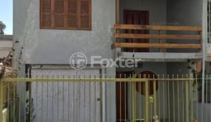Casa com 4 quartos à venda na Travessa Alexandrino de Alencar, 53, Azenha, Porto Alegre, 299 m2 por R$ 850.000
