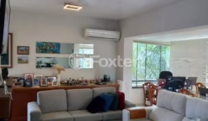 Apartamento com 3 quartos à venda na Rua Cônego Viana, 65, Rio Branco, Porto Alegre, 117 m2 por R$ 980.000
