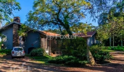 Casa com 4 quartos à venda na Avenida da Cavalhada, 5659, Cavalhada, Porto Alegre, 579 m2 por R$ 7.500.000