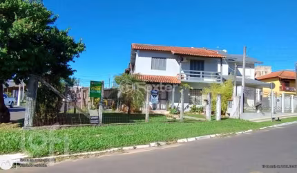 Casa com 3 quartos à venda na Rua Arnaldo Fonseca, 295, Girassol, Gravataí, 284 m2 por R$ 480.000