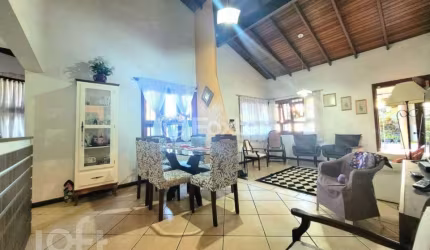 Casa com 3 quartos à venda na Rua Carlos Berner, 136, São Jorge, Novo Hamburgo, 183 m2 por R$ 539.000