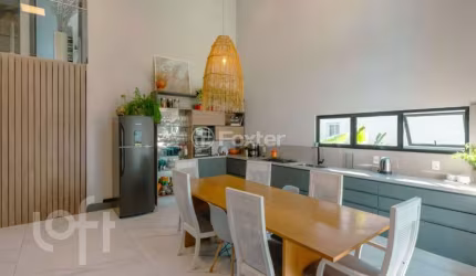 Casa com 4 quartos à venda na Rua Leonel Pereira, 2238, Cachoeira do Bom Jesus, Florianópolis, 195 m2 por R$ 2.200.000