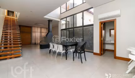 Casa com 4 quartos à venda na Rua São Francisco de Assis, 360, Santo Antônio, Porto Alegre, 370 m2 por R$ 1.550.000