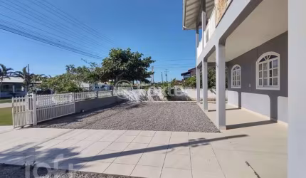 Casa com 5 quartos à venda na Rua Dante Sanfelice, 502, Pinheira, Palhoça, 180 m2 por R$ 875.000