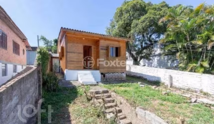 Casa com 2 quartos à venda na Rua dos Guananas, 254, Espírito Santo, Porto Alegre, 400 m2 por R$ 234.500