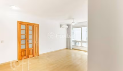 Apartamento com 3 quartos à venda na Avenida Iguassu, 270, Petrópolis, Porto Alegre, 99 m2 por R$ 650.000