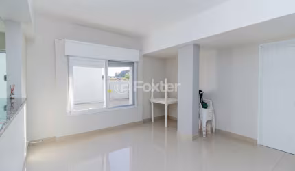 Apartamento com 1 quarto à venda na Rua Doutor Mário Totta, 2850, Tristeza, Porto Alegre, 42 m2 por R$ 180.000