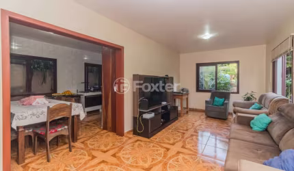 Casa com 4 quartos à venda na Rua Padre João Batista Reus, 1319, Vila Conceição, Porto Alegre, 290 m2 por R$ 1.700.000