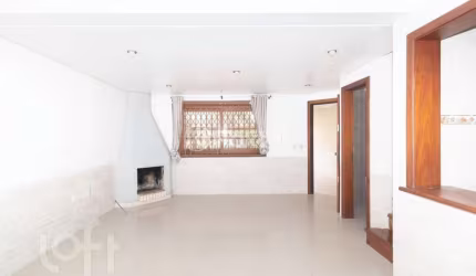 Casa com 3 quartos à venda na Rua Baldoino Bottini, 380, Hípica, Porto Alegre, 220 m2 por R$ 690.000