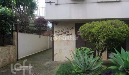 Apartamento com 2 quartos à venda na Rua Luiz de Camões, 864, Santo Antônio, Porto Alegre, 60 m2 por R$ 265.000