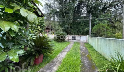Casa com 2 quartos à venda na Rua Isid Dutra, 1100, Sambaqui, Florianópolis, 60 m2 por R$ 850.000