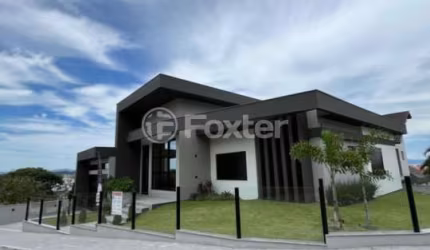 Casa com 3 quartos à venda na Rua das Emas, 35, Pedra Branca, Palhoça, 320 m2 por R$ 2.390.000