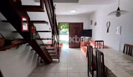 Casa com 2 quartos à venda na Rua Hermes Guedes da Fonseca, 271, Armação do Pântano do Sul, Florianópolis, 72 m2 por R$ 620.000