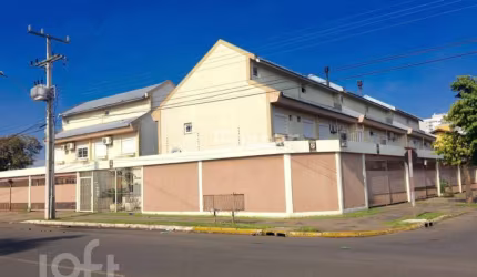 Casa em condomínio fechado com 4 quartos à venda na Rua Vereador Antônio Ferreira Alves, 570, Centro, Canoas, 150 m2 por R$ 790.000
