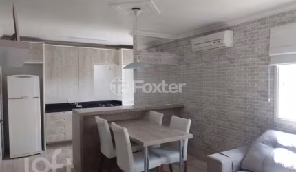 Casa em condomínio fechado com 2 quartos à venda na Rua Irmã Maria Hiltgardis, 376, Olaria, Canoas, 55 m2 por R$ 380.000