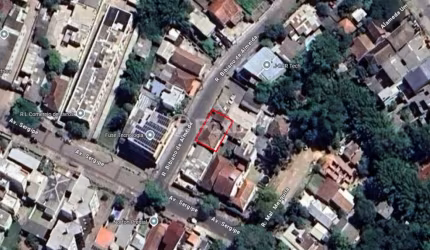 Terreno à venda na Rua Bibiano de Almeida, 31, Glória, Porto Alegre, 150 m2 por R$ 200.000