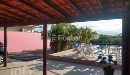 Casa com 6 quartos à venda na Rua Andira, 84, Enseada de Brito, Palhoça, 240 m2 por R$ 1.219.000