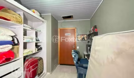 Casa com 2 quartos à venda na Rua das Gardênias, 56, Santos Dumont, São Leopoldo, 52 m2 por R$ 200.000