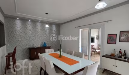 Casa com 3 quartos à venda na Rua Nóbrega, 423, Silva, Sapucaia do Sul, 280 m2 por R$ 845.000