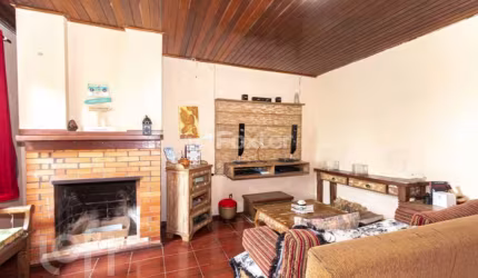 Casa com 3 quartos à venda na Rua Dea Coufal, 831, Ipanema, Porto Alegre, 190 m2 por R$ 460.000