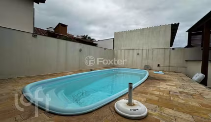 Casa com 3 quartos à venda na Rua Copo De Leite, 3956, Capão Novo, Capão da Canoa, 70 m2 por R$ 625.000