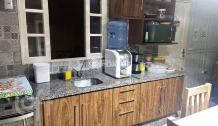 Casa com 2 quartos à venda na Rua Medeiros, 615, Enseada de Brito, Palhoça, 140 m2 por R$ 550.000