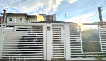 Casa com 3 quartos à venda na Rua dos Pardais, 130, Igara, Canoas, 113 m2 por R$ 880.000