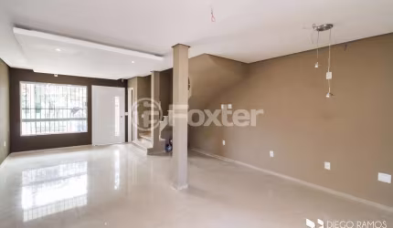 Casa comercial com 2 salas à venda na Rua Breno Rosa, 30, Vila Nova, Porto Alegre, 123 m2 por R$ 450.000