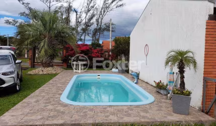 Casa com 4 quartos à venda na Avenida Rio Grande, 2348, Centro, Imbé, 97 m2 por R$ 500.000