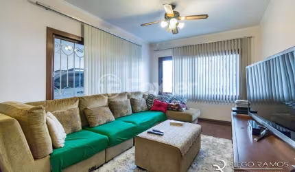 Casa comercial com 2 salas à venda na Avenida Lavras, 530, Petrópolis, Porto Alegre, 248 m2 por R$ 1.200.000