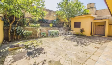 Casa com 3 quartos à venda na Rua Artigas, 320, Petrópolis, Porto Alegre, 234 m2 por R$ 1.150.000
