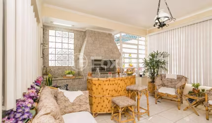 Casa com 3 quartos à venda na Rua Itaúna, 85, Sarandi, Porto Alegre, 197 m2 por R$ 750.000