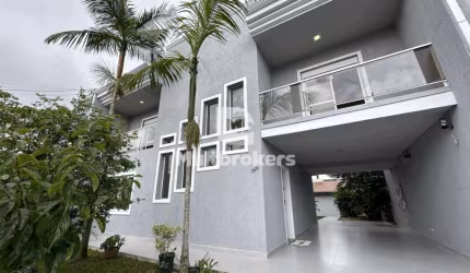 Casa com 3 quartos à venda na Rua Marta Rodrigues, 277, Pineville, Pinhais por R$ 1.300.000