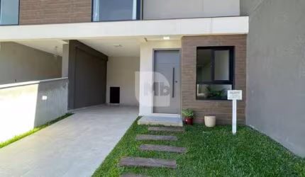 Casa em condomínio fechado com 3 quartos à venda na Rua Eugênio Flor, 390 3, Abranches, Curitiba por R$ 812.000