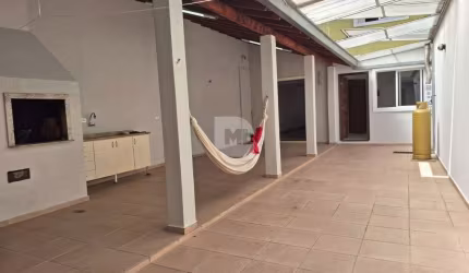 Casa com 4 quartos à venda na Rua Raimundo Suckow, 392, Iguaçu, Araucária por R$ 780.000