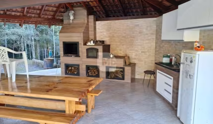 Chácara / sítio com 3 quartos à venda na Porteira Fechada, 1, Zona Rural, Rio Branco do Sul por R$ 1.000.000